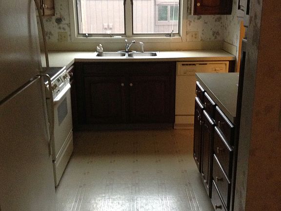 5th image of 849 Millbridge Ave