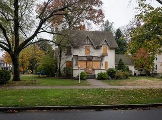 74 Forest Glen Rd, Longmeadow, MA 01106