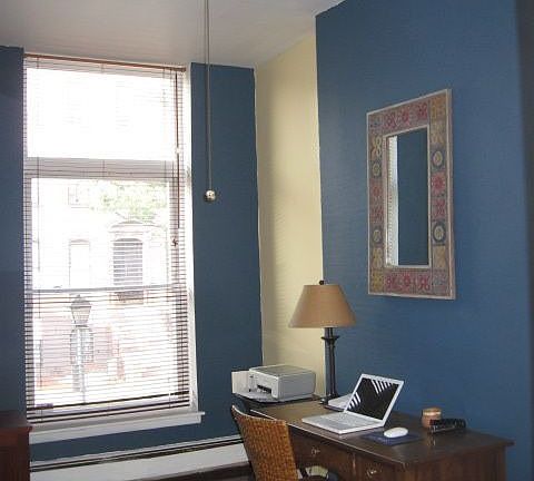 3rd image of 551 Bramhall Ave