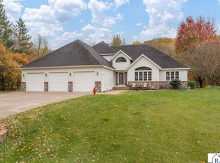 3136 River Meadows Dr, Mankato, MN 56001