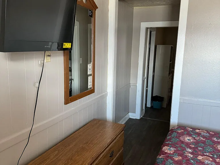 316 E Flaming Gorge Way #213 — Photo 7