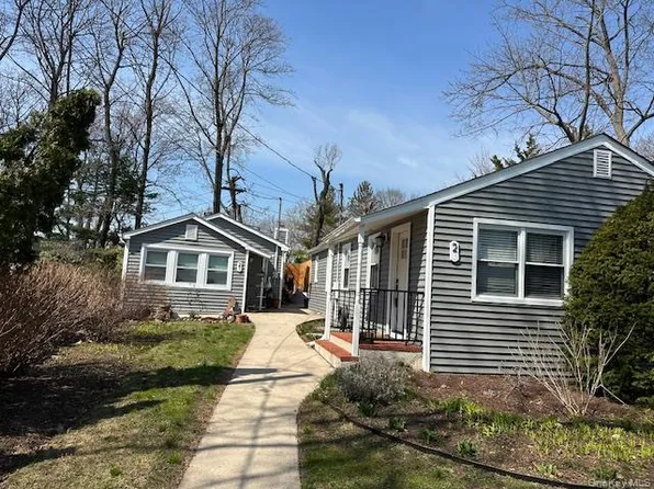 21-23 West Drive, Port Washington, NY 11050