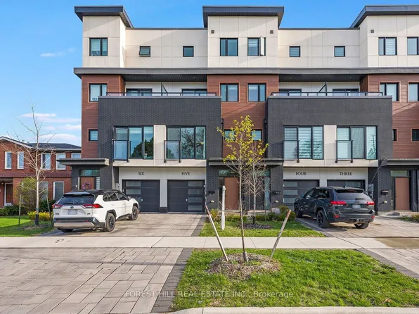 1 Hartman Ave #5, Vaughan, ON L4L 1R6