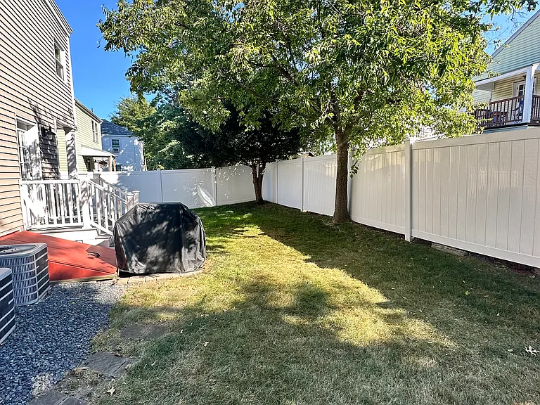 51 Avalon Ave #51 — Photo 15