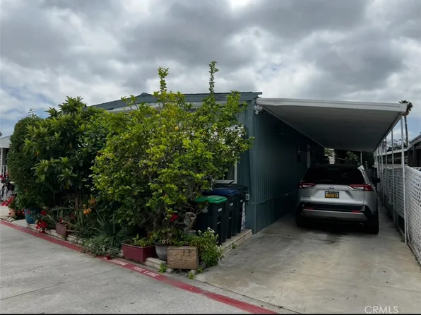 124 S De Soto Ln, Tustin, CA 92780