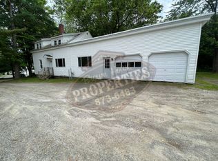 2 Gritty, Waterville, ME 04901