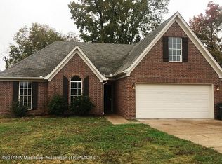 7889 Nathan Sawyer Dr, Southaven, MS 38671