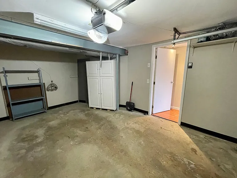 308 Ridge Point Cir — Photo 34