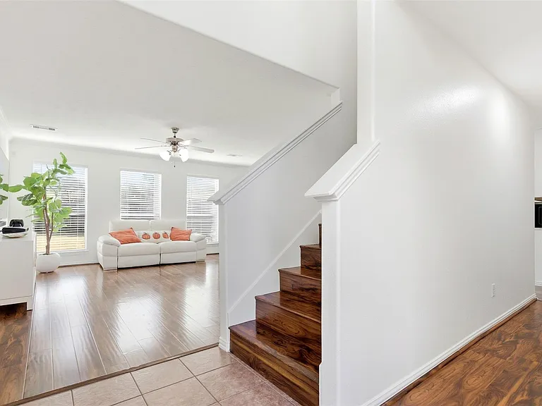 20811 Indigo River Ln — Photo 5