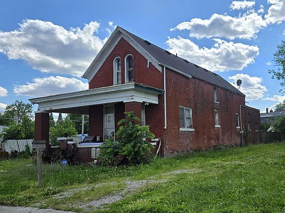 2nd image of 1002 Edgar St