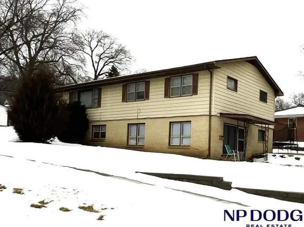 102 W 19th Ave, Bellevue, NE 68005