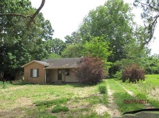 745 Saint Maurice Ln, Natchitoches, LA 71457