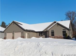 3643 Ridgeway Dr, Eau Claire, WI 54701