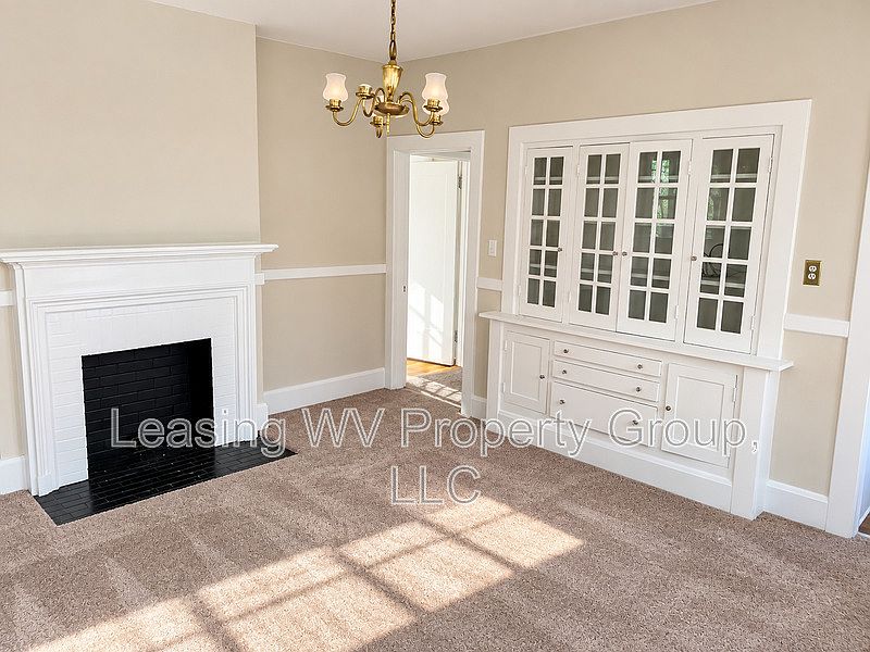 1st image of 609 13th Ave APT C