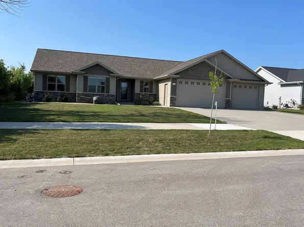 W6705 Design Dr, Greenville, WI 54942