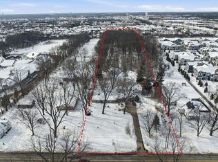 6005 N Fir Rd, Granger, IN 46530