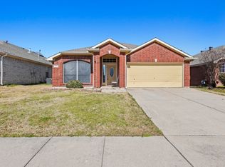 5636 Creekhollow Dr, Arlington, TX 76018