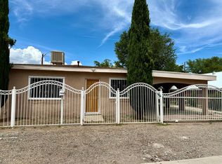 1427 Vito Romero Rd SW, Albuquerque, NM 87105