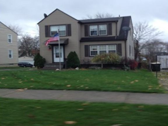 5th image of 13 Terrace Dr #15