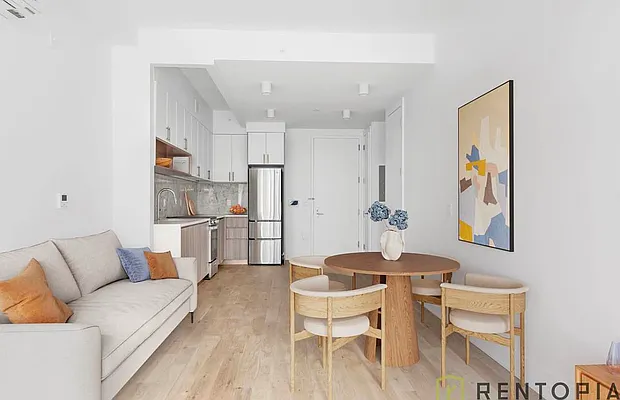 Rented by Rentopia | media 30