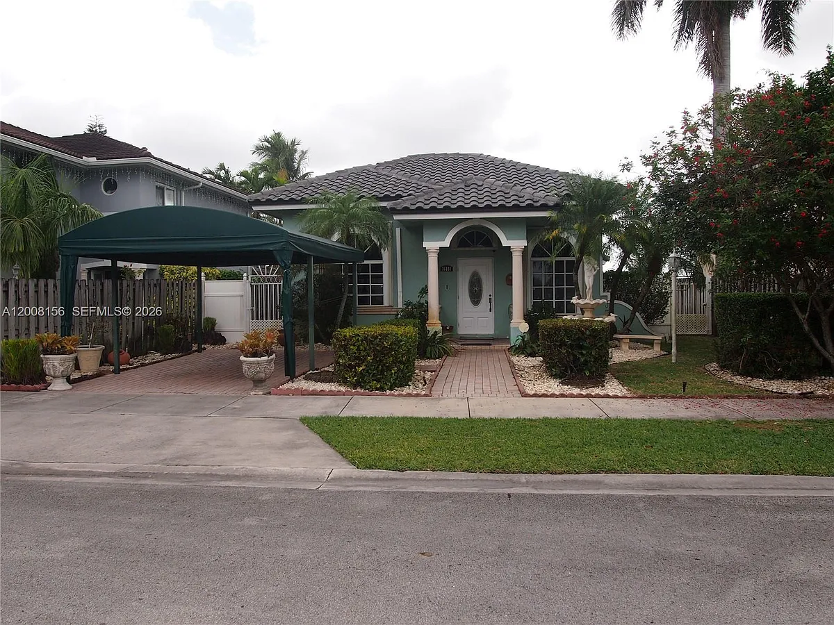 Building Photo - 16181 SW 141st Ave