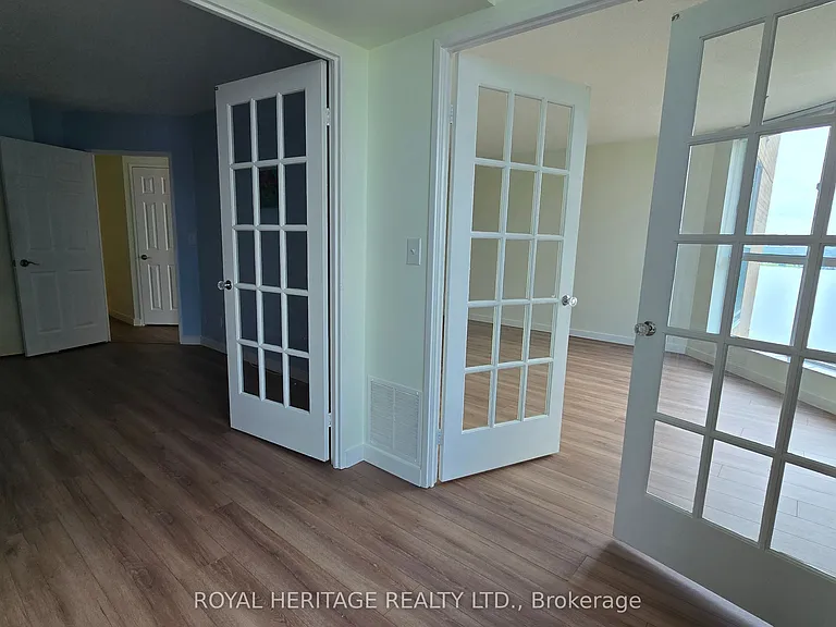 150 Dunlop St E #1203 — Photo 19