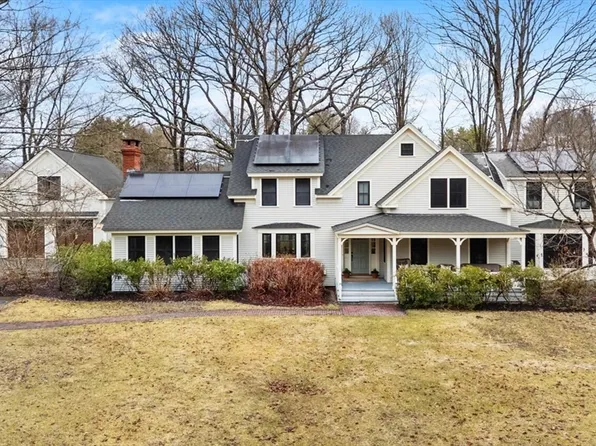 68 Grove St, Concord, MA 01742