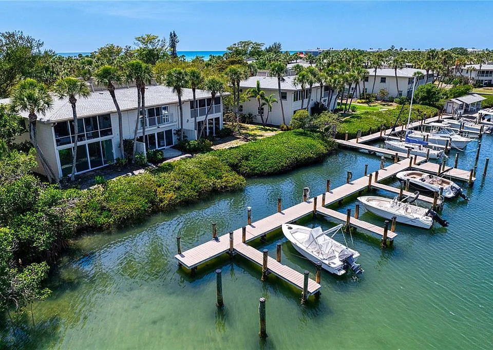 6700 Gulf Of Mexico Dr #117