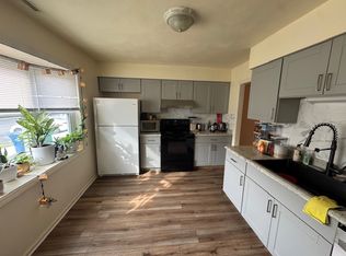 2421 Ridge Rd, Blacksburg, VA 24060