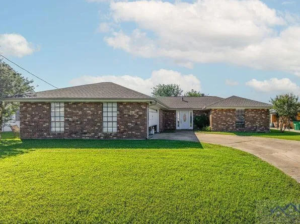 205 Elm Dr, Raceland, LA 70394