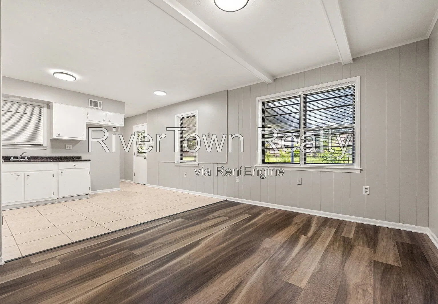 3 bed, 1.5 bath, 1488 sqft, $1,295 — Photo 3