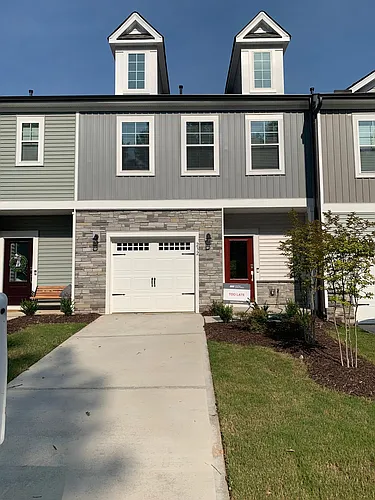 232 Hank Way Photo 1