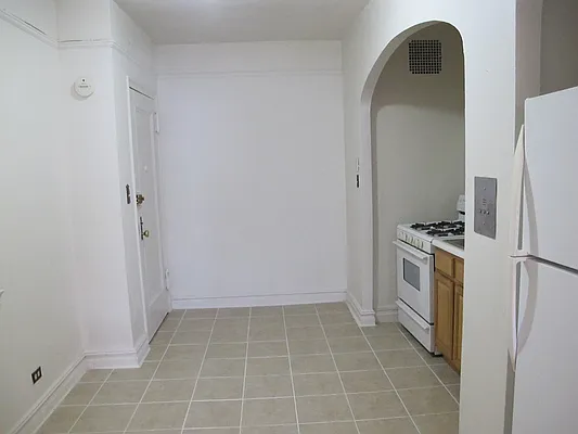 Rented by SUN WOOD REAL ESTATE | media 5