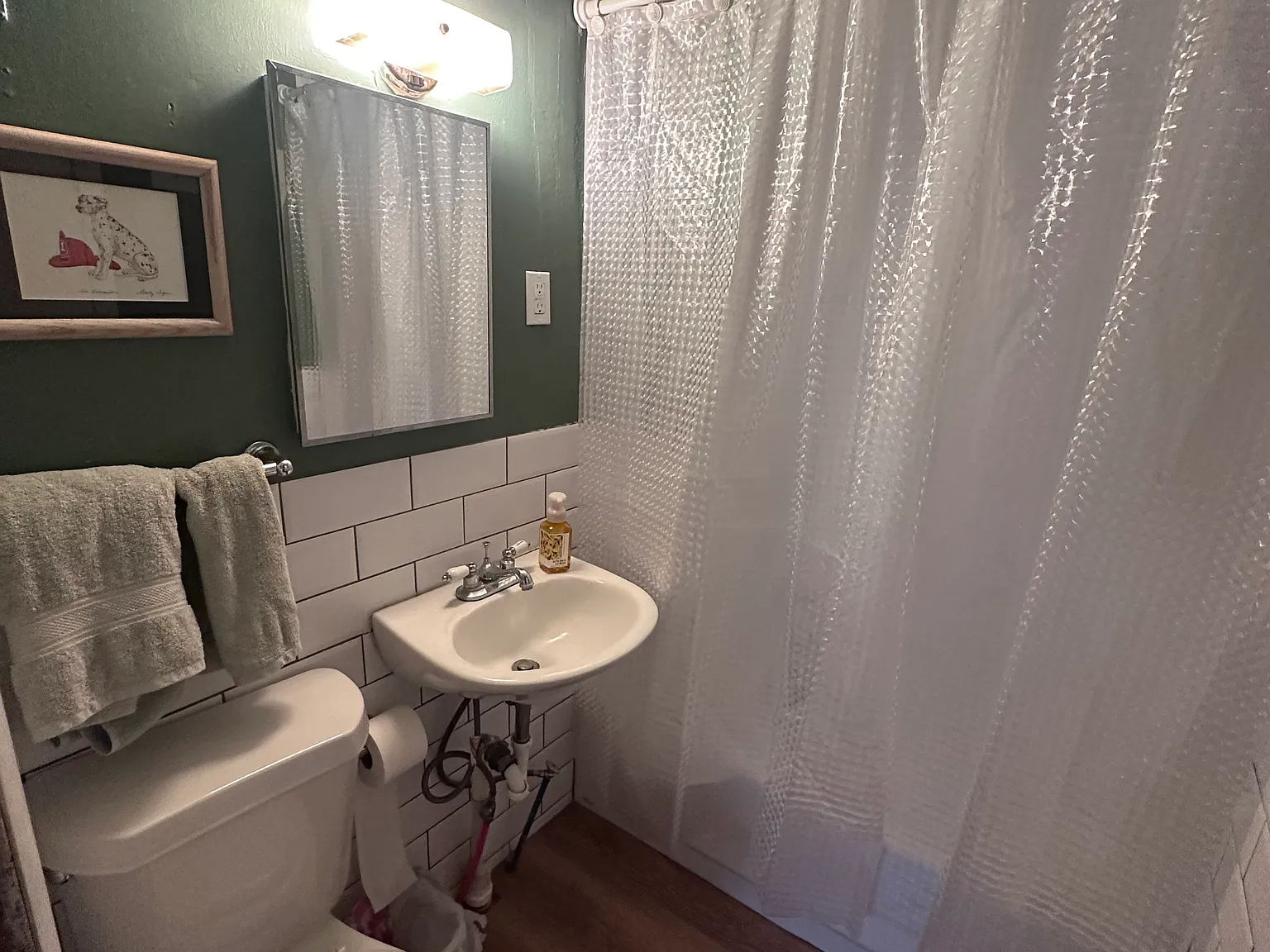 2 bed, $1,300 — Photo 4