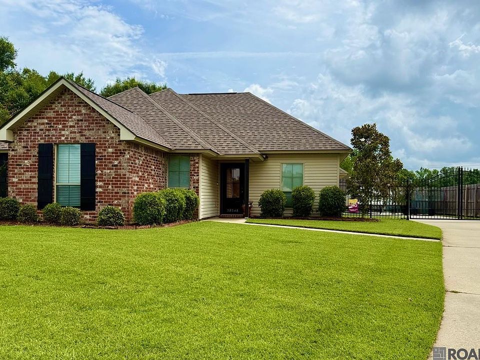 1st image of 38548 East Ct