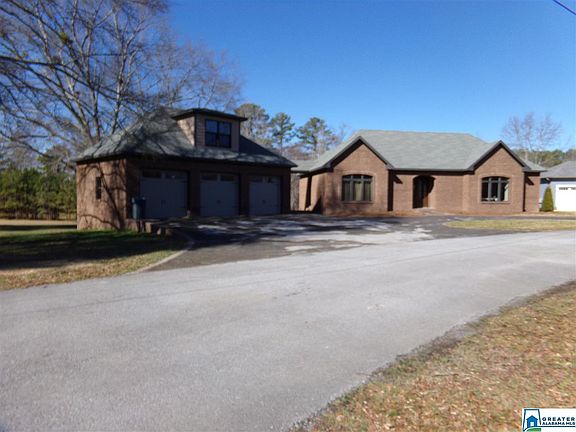 3rd image of 55 Becky Dr