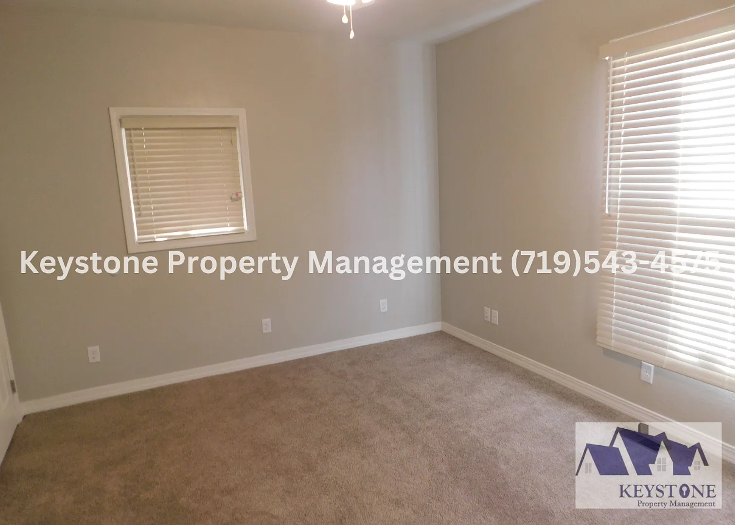 Updated 2 Bedroom Ranch Home with Central Air & Fully Fenced Yard - $1,100/$1,650 — Photo 2