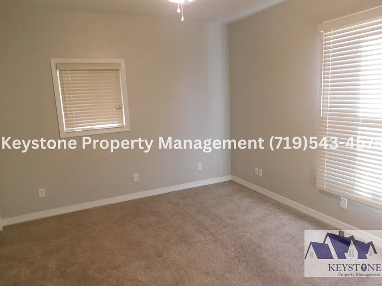 1410 Spruce St — Photo 2