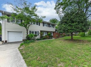 819 Montpelier Dr, Greensboro, NC 27410