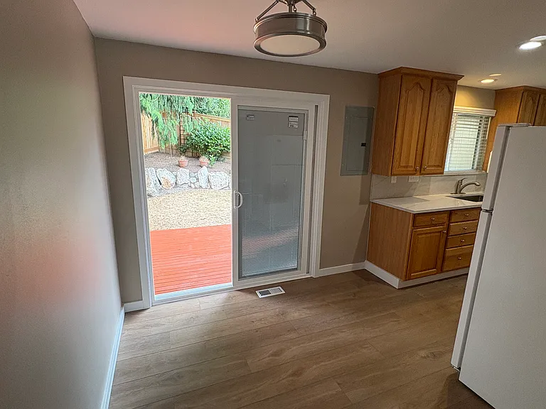 11661 SE 323rd Pl #A — Photo 5