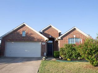 1400 Cowtown Dr, Mansfield, TX 76063