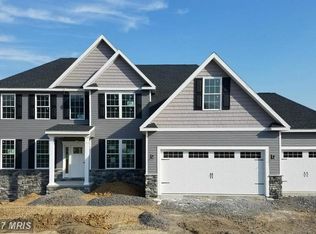 13010 Winter Leaf Dr, Mercersburg, PA 17236