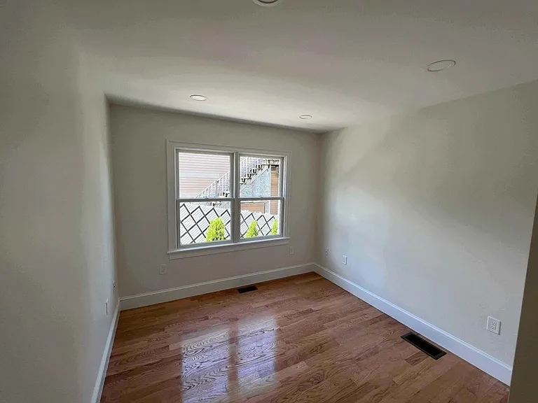 570 Proctor Ave #1 — Photo 6