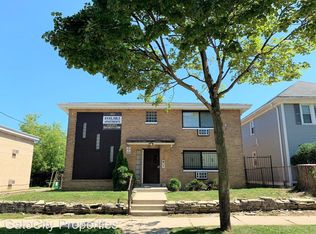 944 N 20th St APT 09, Milwaukee, WI 53233