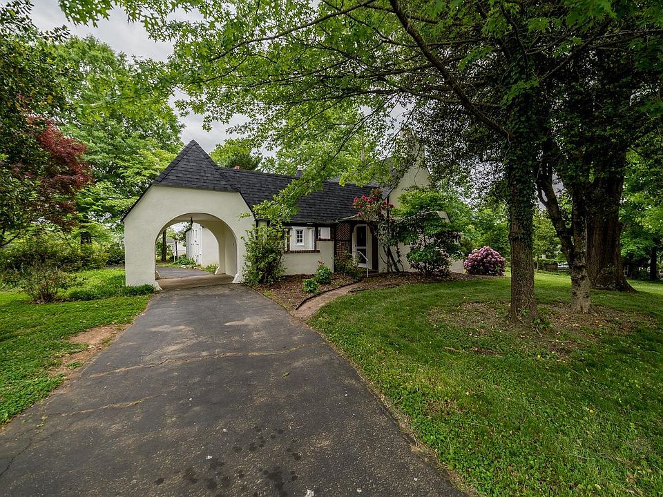 1st image of 1602 Parkland Dr