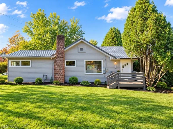 14794 Briarwood Rd, Newbury, OH 44065