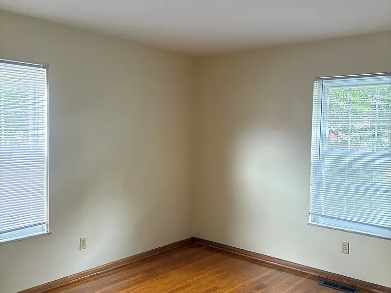 109 Georgetown Dr #B — Photo 10