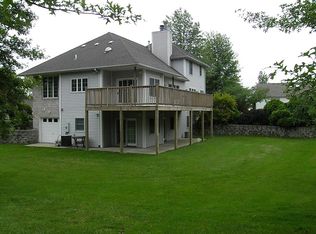 1205 Deer Chase Rd, Shiloh, IL 62221