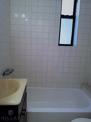 Rented by MTY Group, Inc | media 3