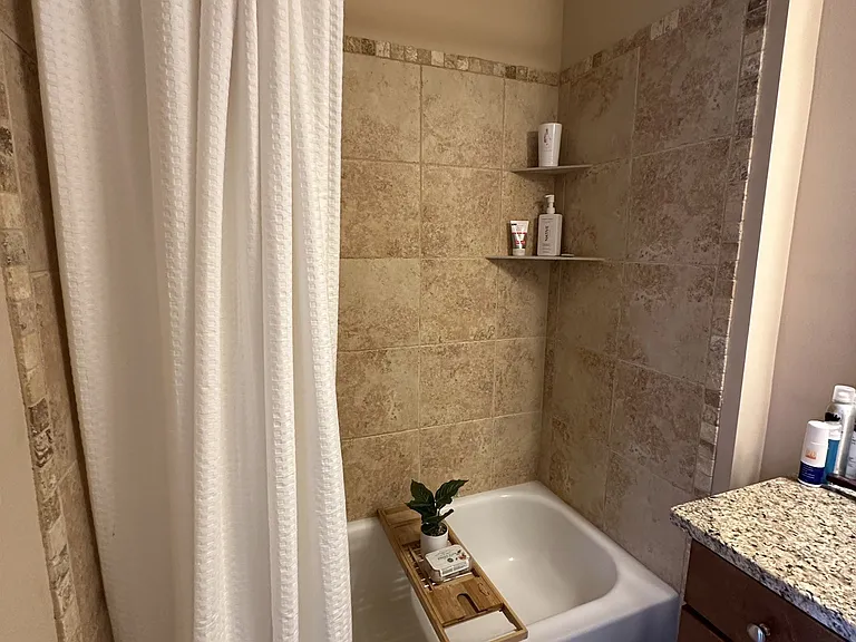 2114 Acklen Ave #305 — Photo 23